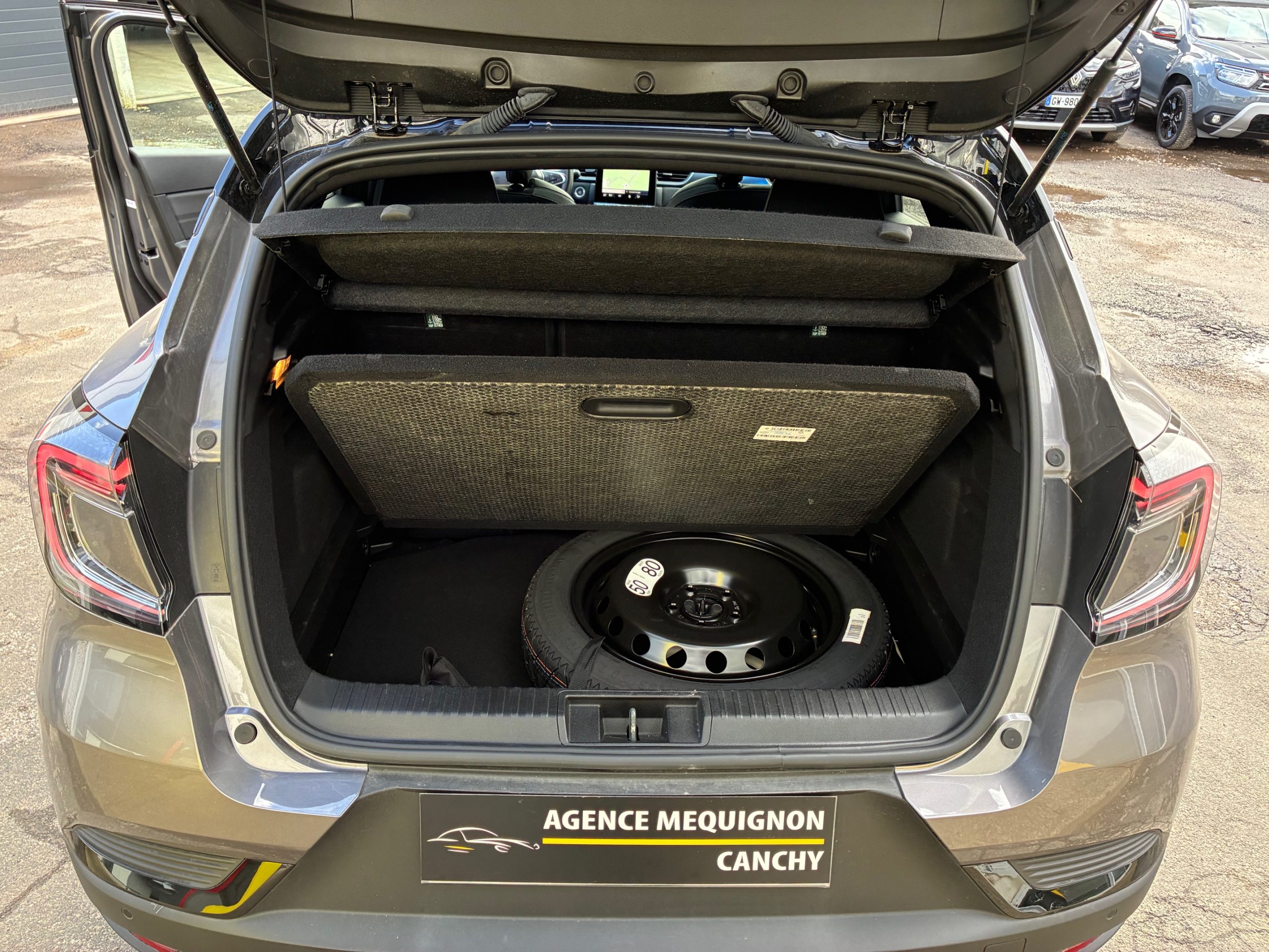 renault captur ii e tech full hybrid 145 esprit alpine renault captur ii e tech full hybrid 145 esprit alpine