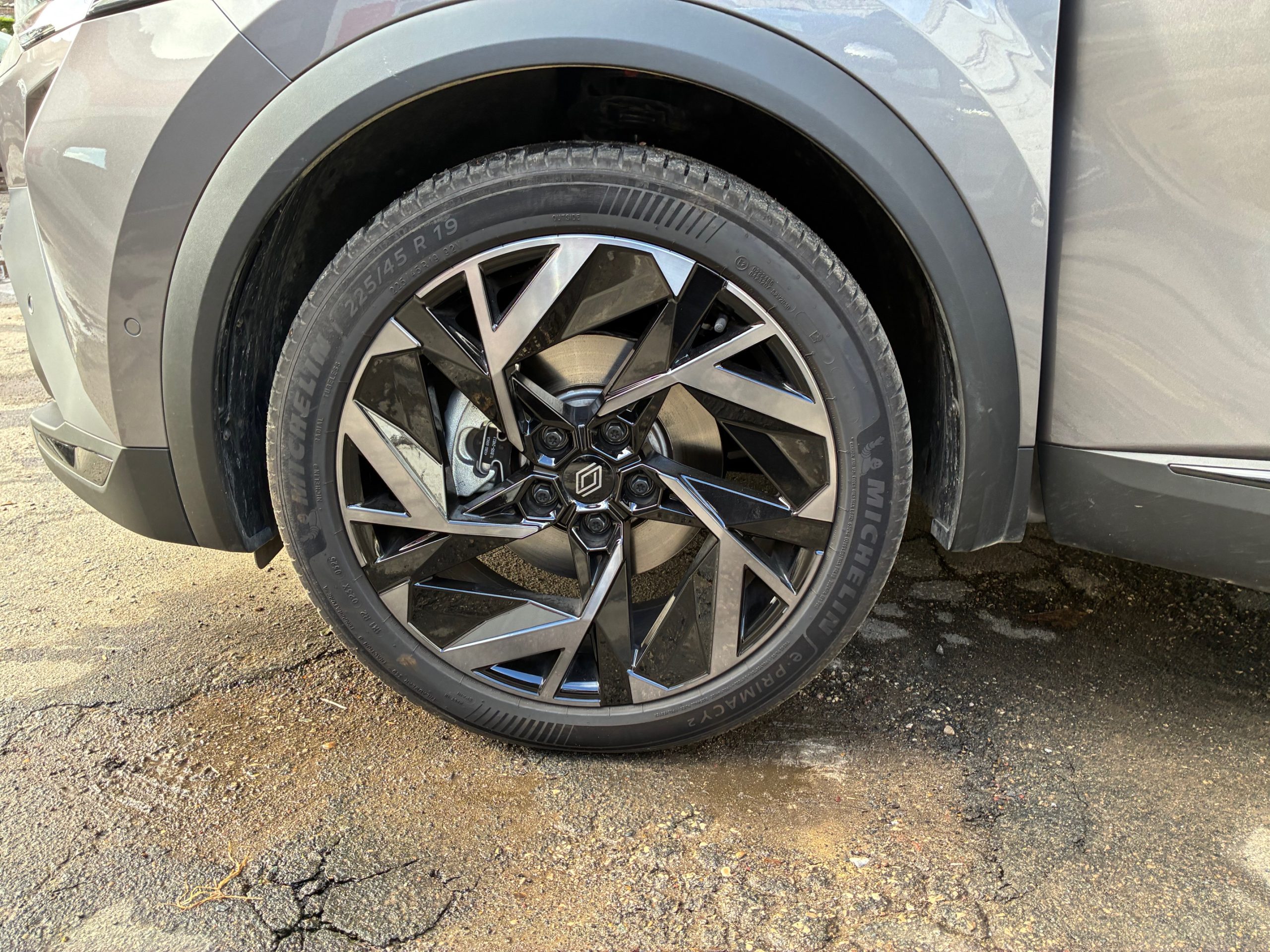renault captur ii e tech full hybrid 145 esprit alpine renault captur ii e tech full hybrid 145 esprit alpine