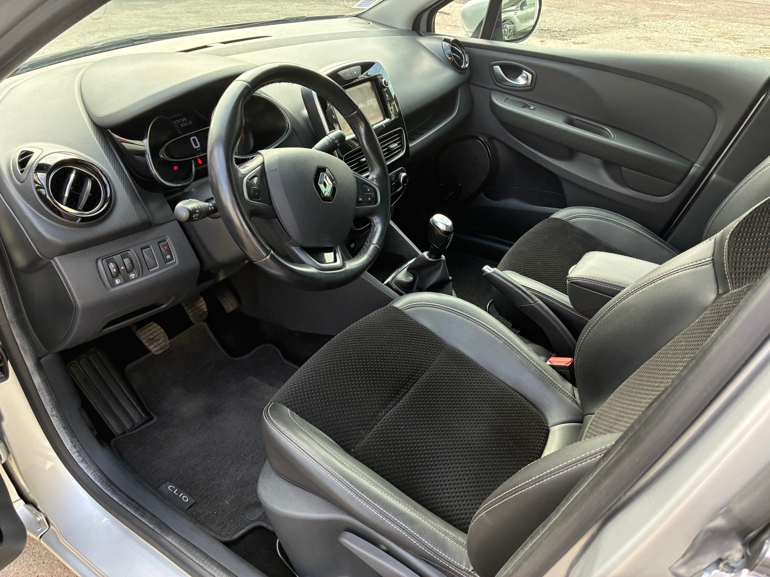 renault clio iv dci 90 intens renault clio iv dci 90 intens