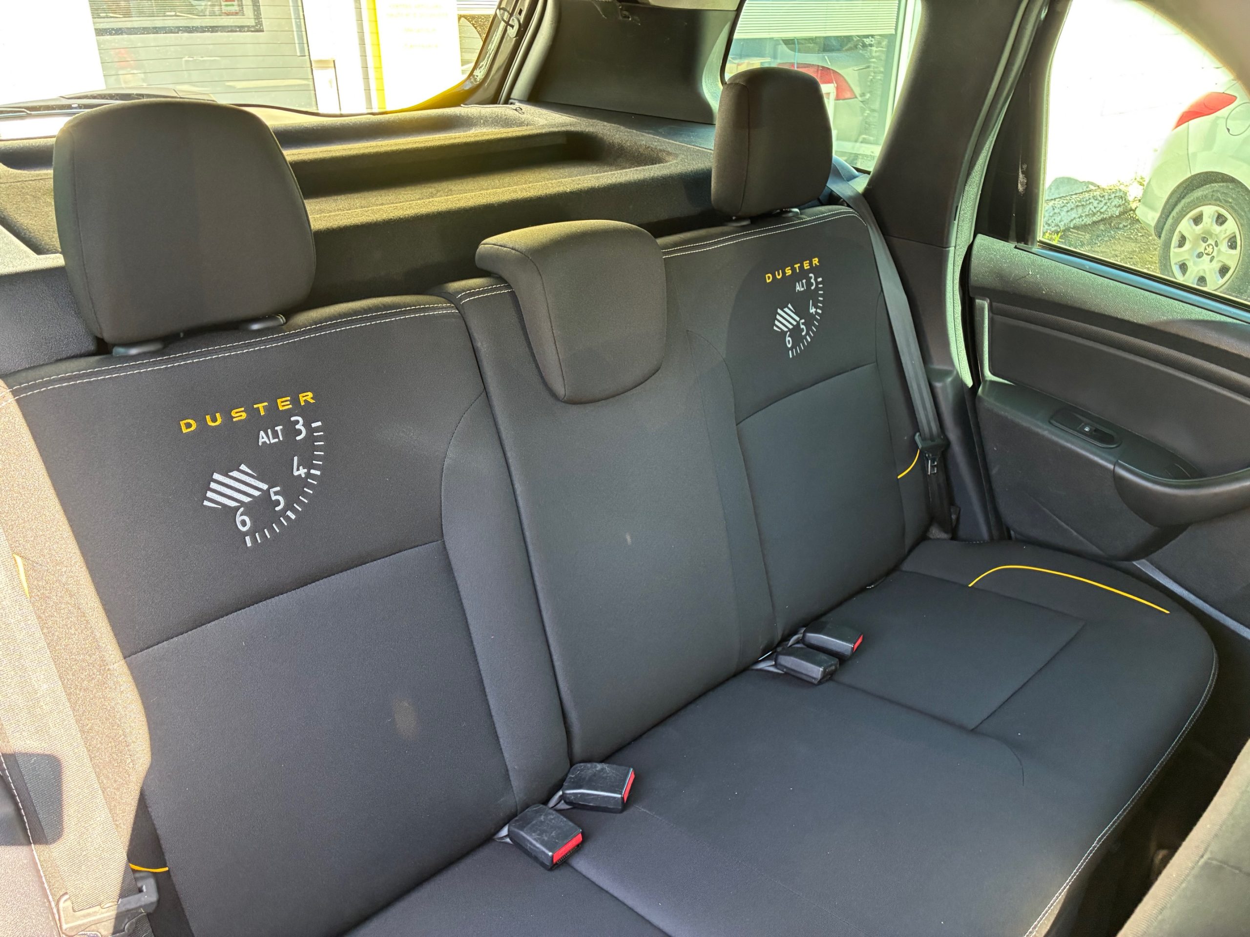dacia duster dci 110 prestige 4x4 dacia duster dci 110 prestige 4x4