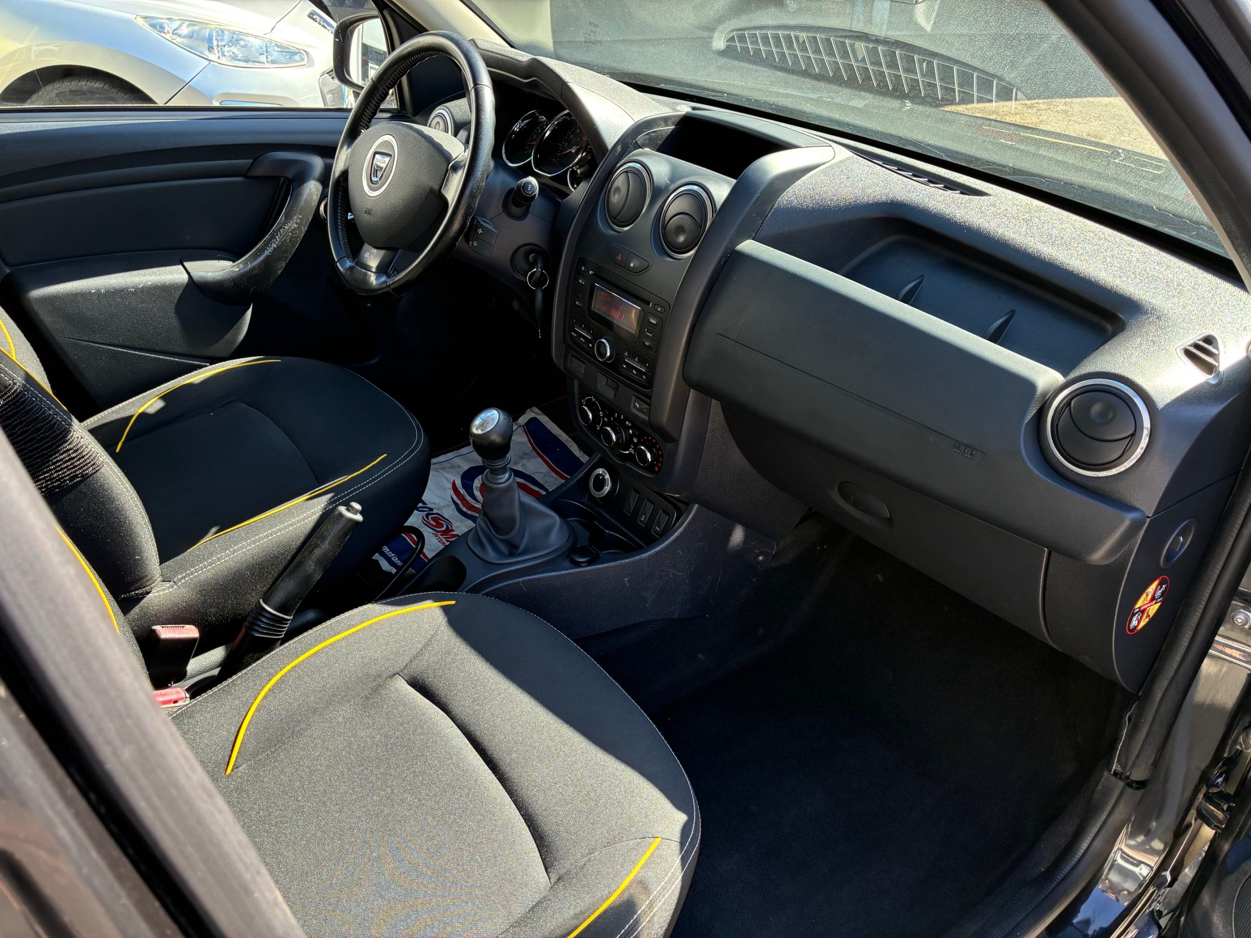 dacia duster dci 110 prestige 4x4 dacia duster dci 110 prestige 4x4